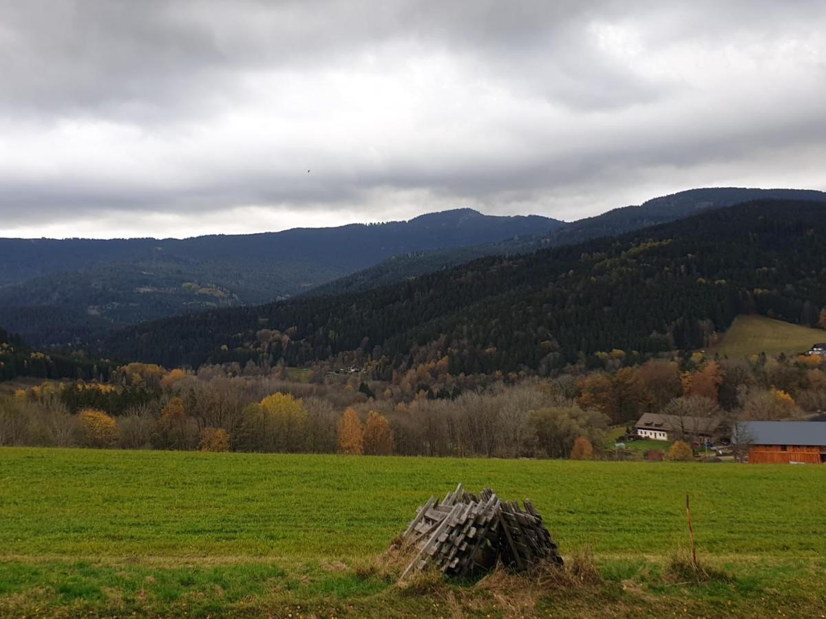 Berry Hotel Klatovy Bagian luar foto