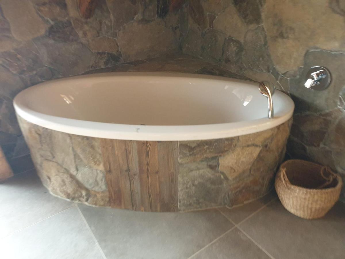Berry Hotel Klatovy Bagian luar foto